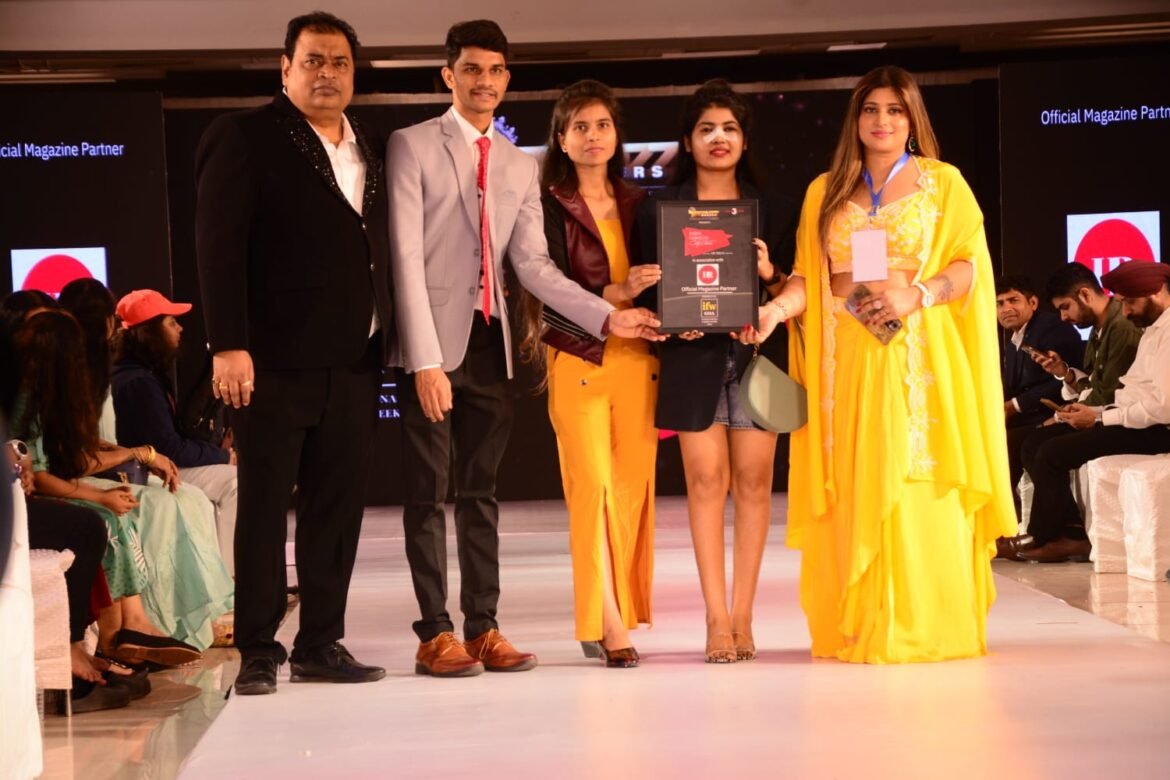 Happen Recently Magazine continues to redefine excellence! Magazine’s Team Honored Among 18 Visionary Entrepreneurs at Soumya Singh’s IFCT 2023 Gala Event.